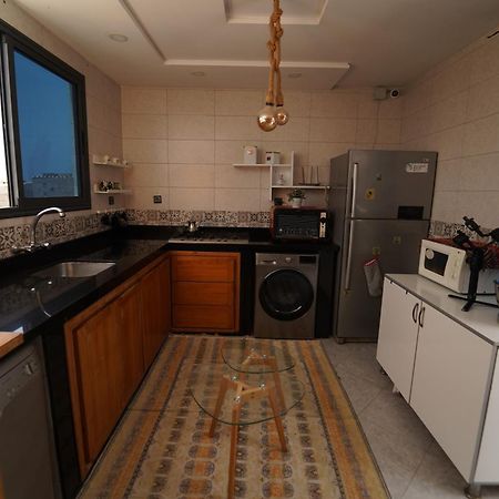 Waves Hunter Surf House Bed and Breakfast Αγκαντίρ Εξωτερικό φωτογραφία