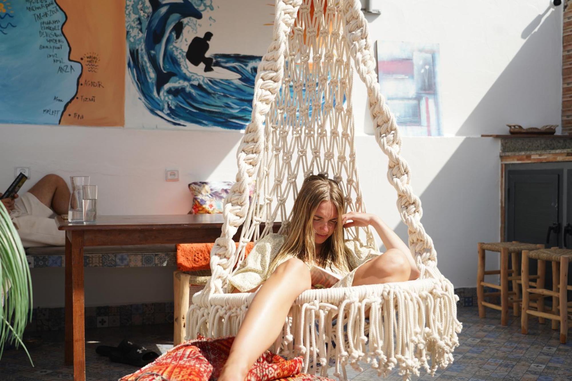 Waves Hunter Surf House Bed and Breakfast Αγκαντίρ Εξωτερικό φωτογραφία