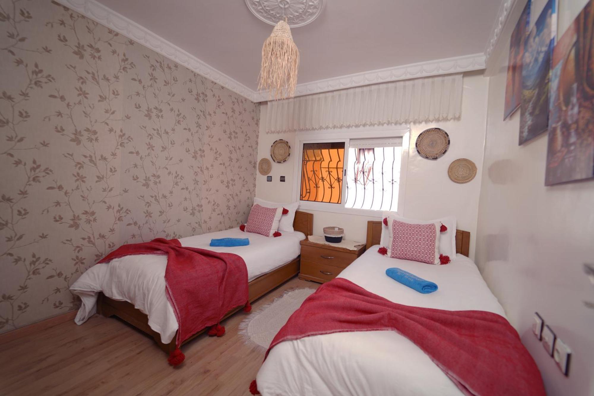 Waves Hunter Surf House Bed and Breakfast Αγκαντίρ Εξωτερικό φωτογραφία