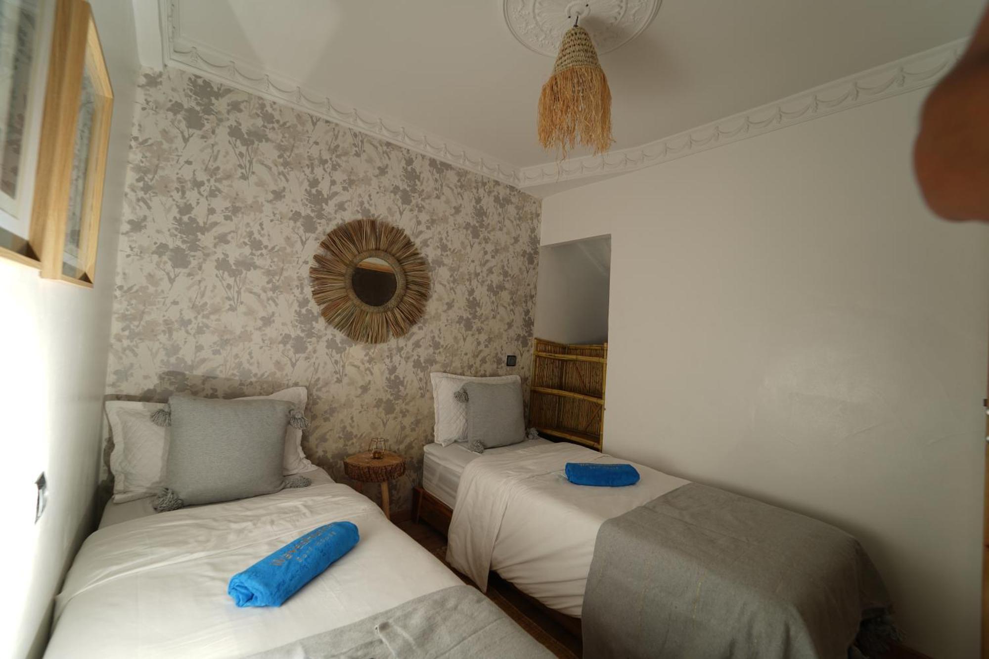 Waves Hunter Surf House Bed and Breakfast Αγκαντίρ Εξωτερικό φωτογραφία