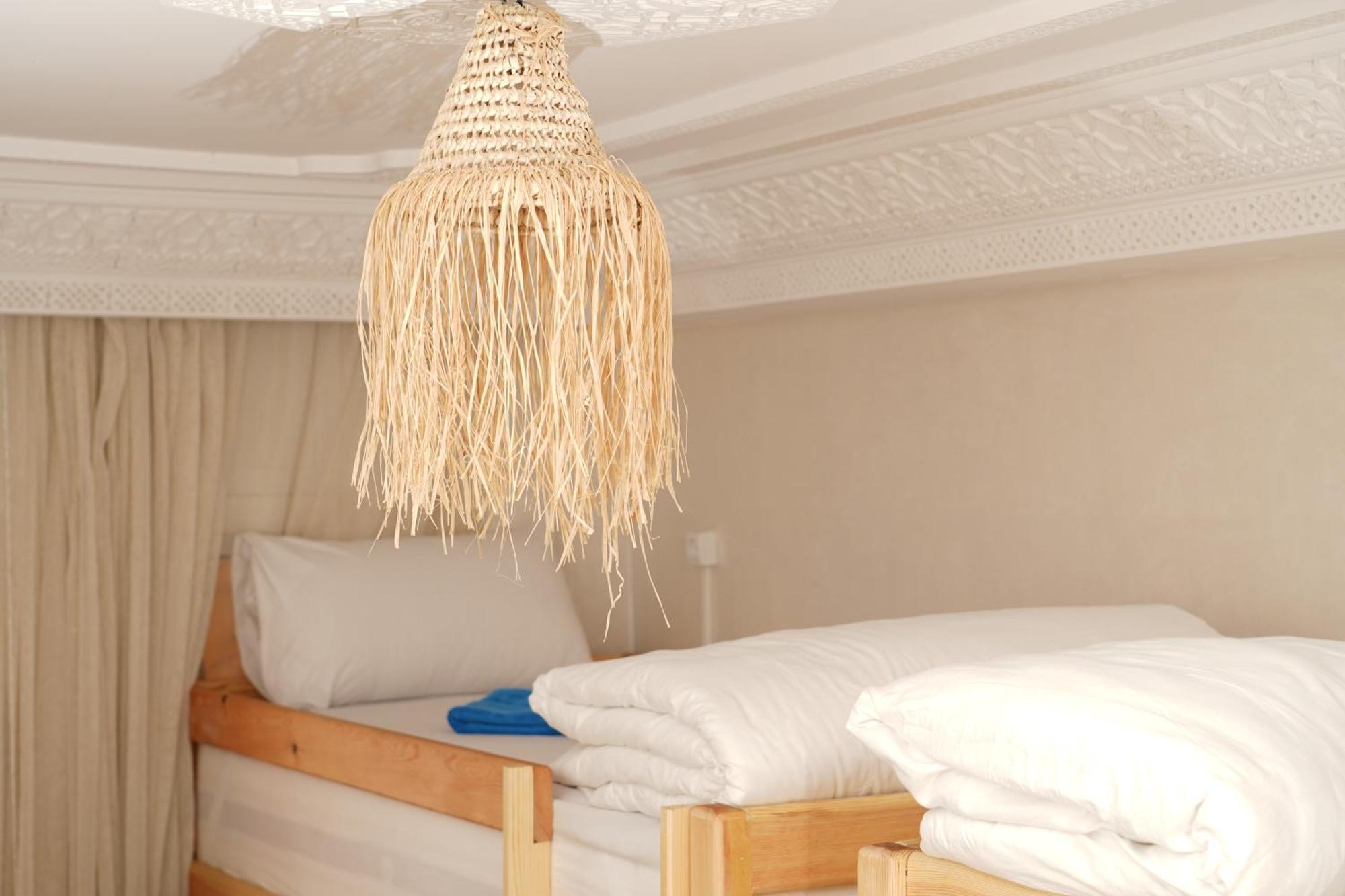 Waves Hunter Surf House Bed and Breakfast Αγκαντίρ Εξωτερικό φωτογραφία